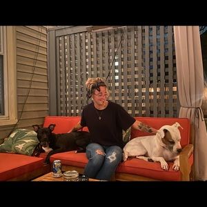 Meet your Posher, Charlie